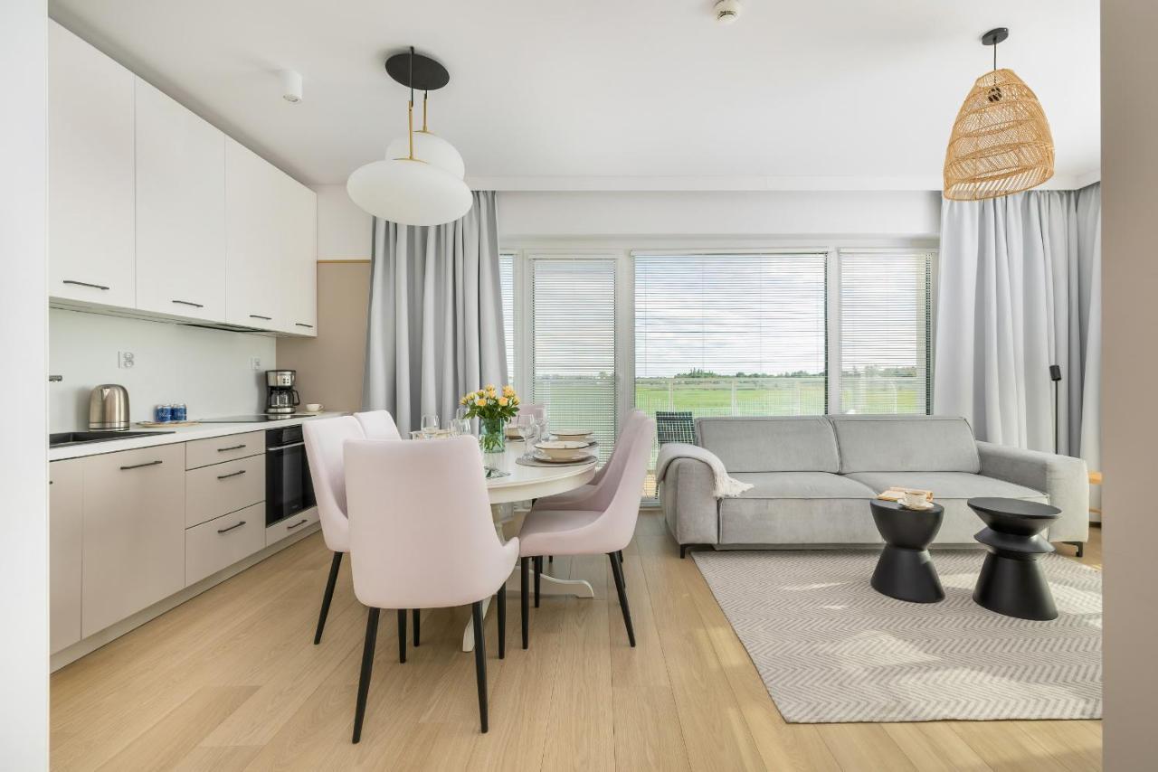 Family Apartment With Gym And Swimming Pool By Renters Prestige Kołobrzeg Exterior foto